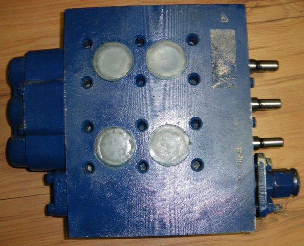 Запчасти на экскаваторы ЕК-12,   ЕК-14,   ЕК-18,   ЕТ-14,   ЕТ-16,   ЕТ-18,   ЕТ-20,   ЭО-4225А,   ЕТ-26